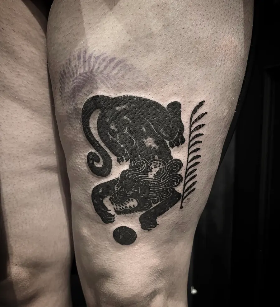 Blackwork tatuiruotė 25, Krustowich Ink, Vilnius