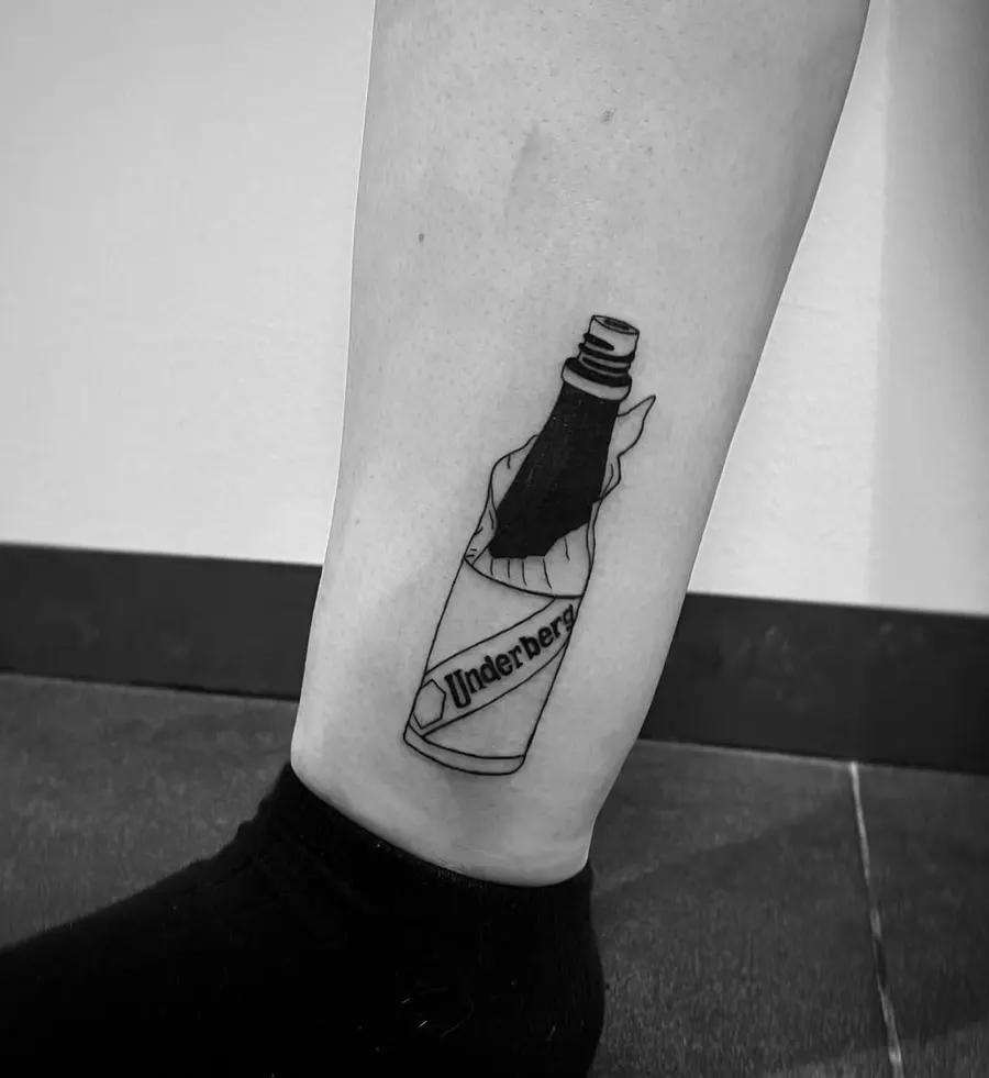Blackwork tatuiruotė 67, Krustowich Ink, Vilnius